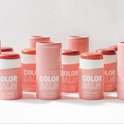 100% biodegradable and environmentally friendly cylindrical lip balm tube packaging