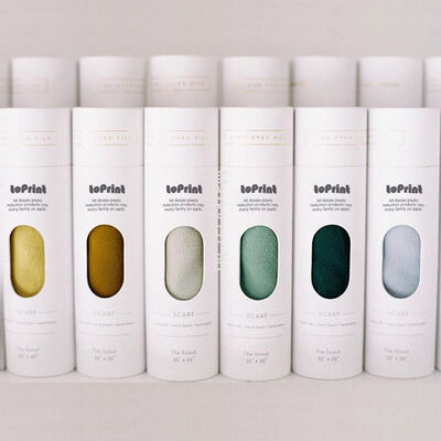 Eco-friendly customized luxury gift box paper packaging with window