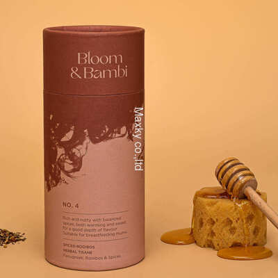 Glassware and tea packaging; round and cylindrical gift boxes made of environmentally friendly cardboard.