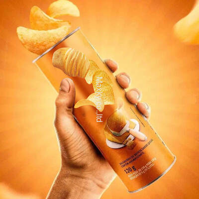 Round paper tubes with easy-tear lids, suitable for packaging food snacks and potato chips.