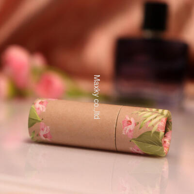 Eco-friendly kraft paper deodorizer tubes, suitable for custom lipstick tubes and lip balm tubes.