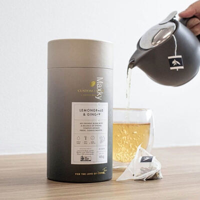 Custom-made umbrella-shaped foil-lined high-grade cardboard round packaging boxes