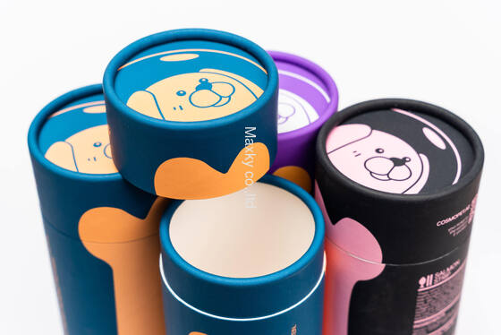 High-quality custom-made eco-friendly cylindrical paper cans with rolled edges, suitable for pet food.